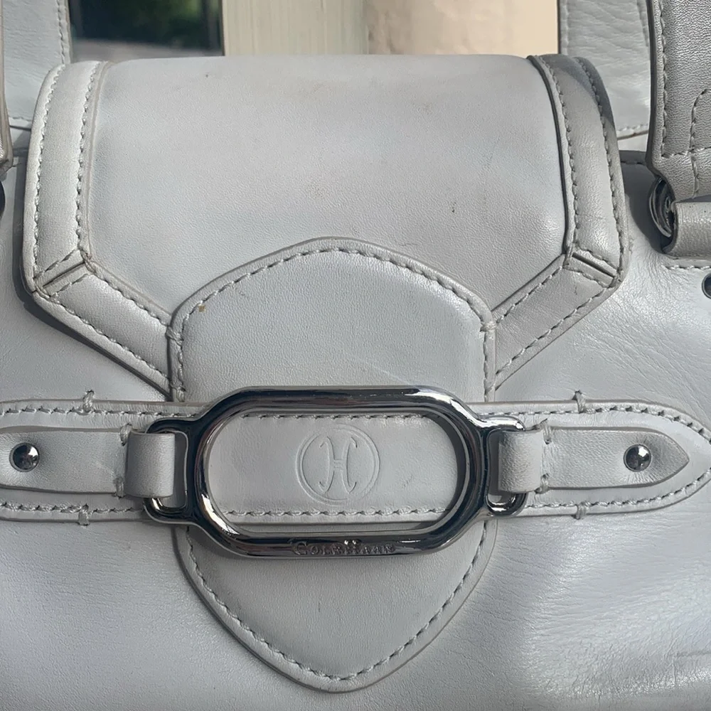 ColeHaan leather purse, pre used/enjoyed. - Picture 2 of 9